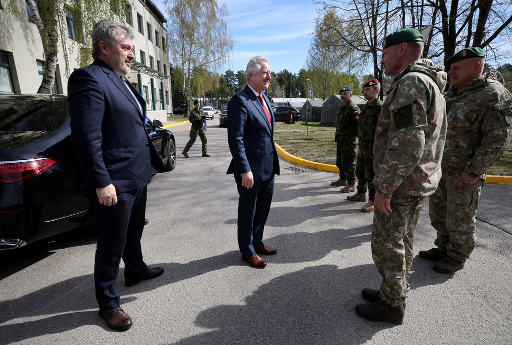 Příjezd ministra obrany s delegací na velitelství MN BG Litva