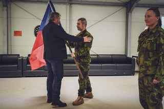 Převzetí státní vlajky