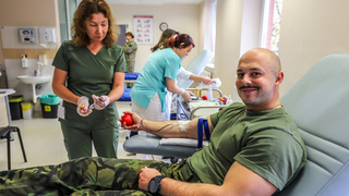 Vojáci v Litvě darovali krev