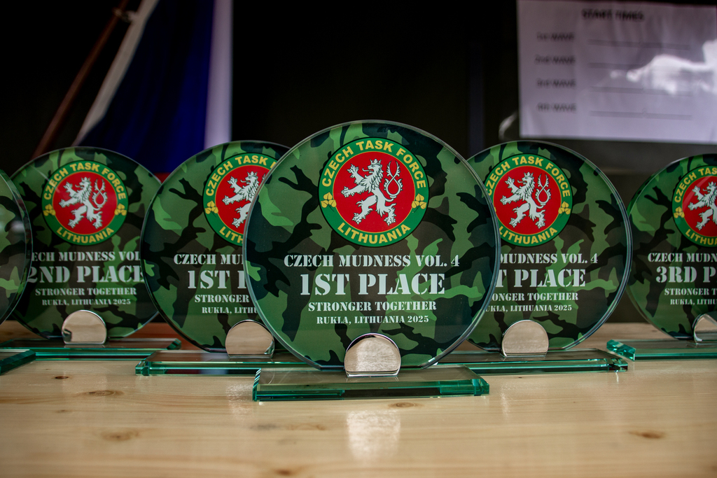 Z mezinárodního překážkového závodu Czech Mudness