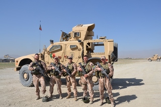 Čeští účastnící kurzu Tactical Combat Casualty Care