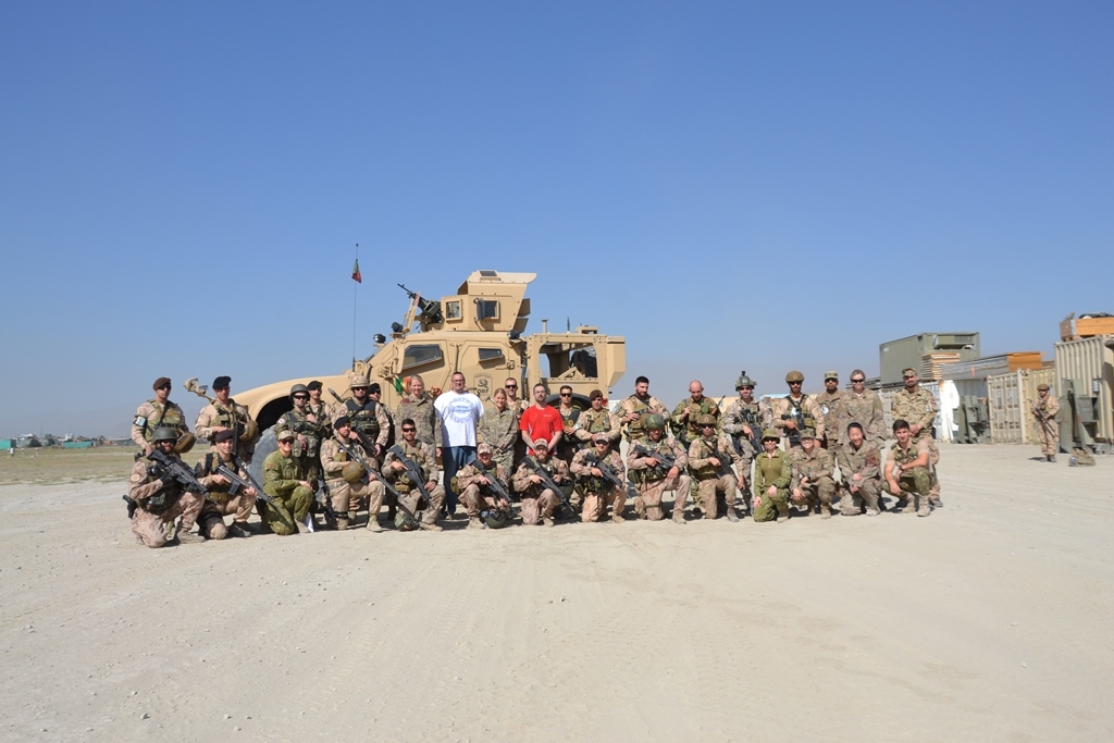 Účastnící mezinárodního kurzu Tactical Combat Casualty Care