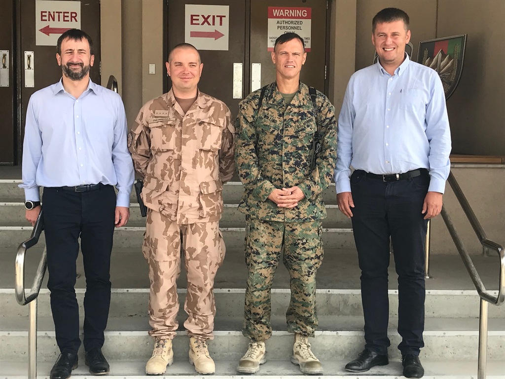 Ministr zahraničních věcí Tomáš Petříček navštívil vojáky v Afghánistánu