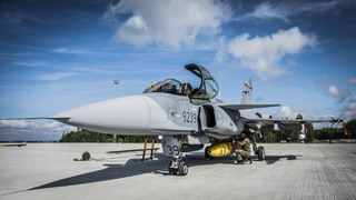 Gripen po přistání