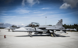 Gripen po přistání