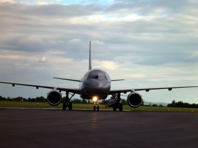 Vojáky do Čech dopravil speciál Armády České republiky Airbus A-319 CJ