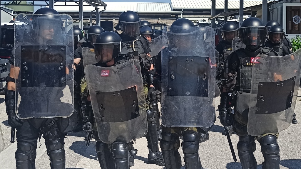Vojenští policisté se na misi v Kosovu začleňují do italské jednotky