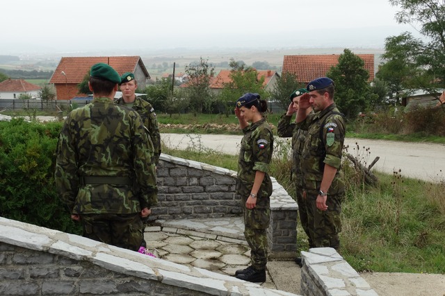 Český kontingent v Kosovu uctil památku dvou tragicky zahynuvších českých vojáků