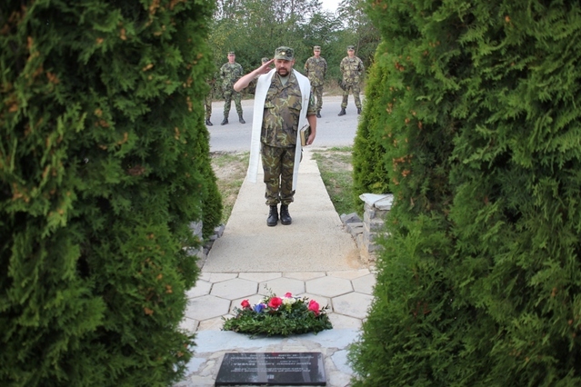 Kaplan českého kontingentu kapitán Jan Blažek
