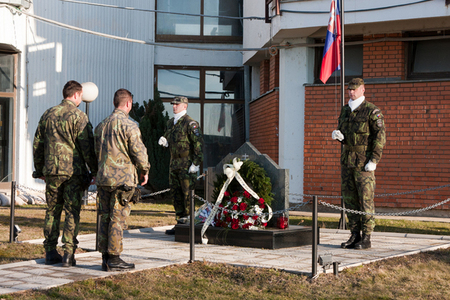 Velitel organizačního jádra a jeho zástupce v průběhu pietního aktu