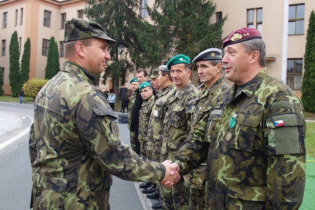 Velitel ÚU předal pamětní medaile