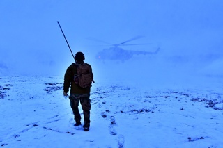 Vrtulník Mi-8 litevského vojenského letectva právě přistává