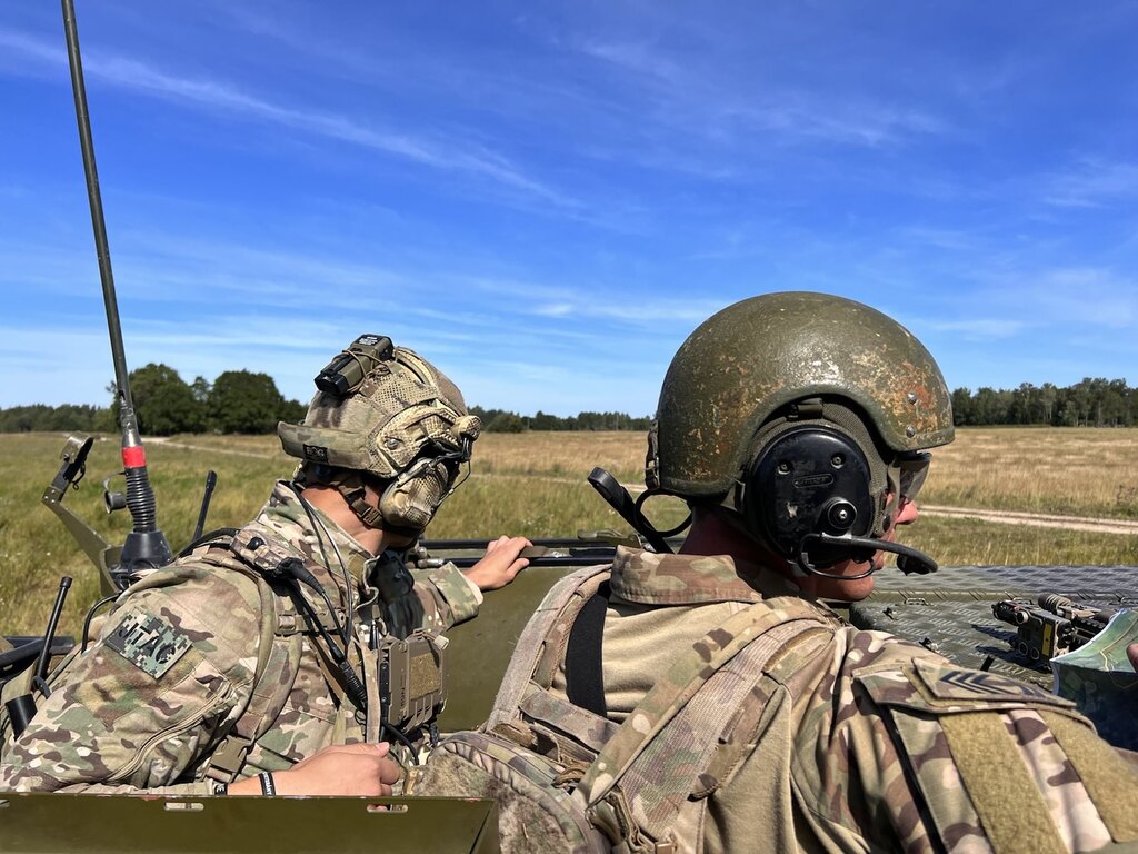 Taktická činnost JTAC probíhala i v bojových vozidlech