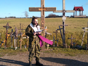 Součástí obřadu bylo i zamyšlení nad významem kříže.
