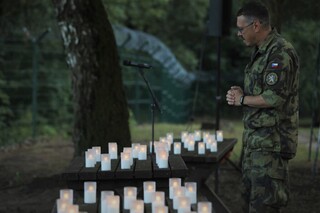 Na základně v Rukle působí i český kaplan, který přijel společně se strakonickou jednotkou.