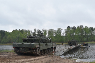 Přeprava španělských tanků Leopard 2E 