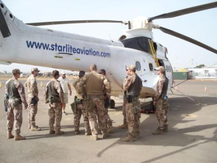 Instruktáž u vrtulníku MEDEVAC