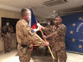 Kapitán Martin Vávra a brigádní generál František Ridzák