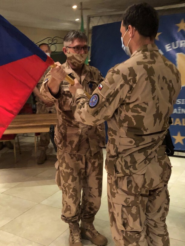 Brigádní generál František Ridzák a kapitán Jan Mikláš