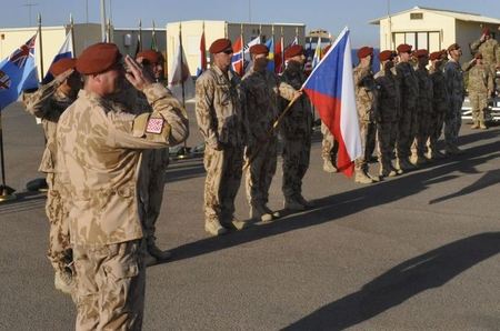 Příslušníci úkolového uskupení AČR MFO Sinaj převzali medaile