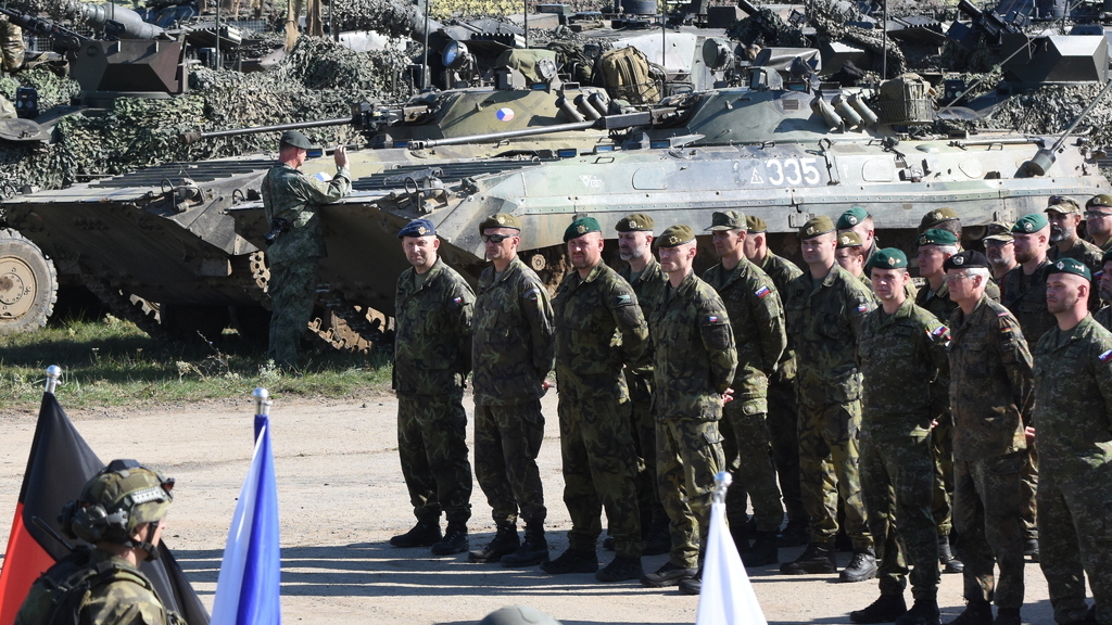 Mnohonárodní bojové uskupení na Slovensku uspělo v prověrce schopností, je NATO Combat Ready