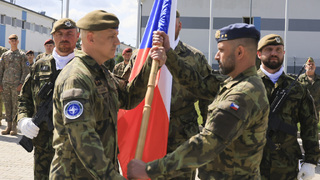 9. Úkolové uskupení AČR zahájilo na Slovensku plnění operačního úkolu