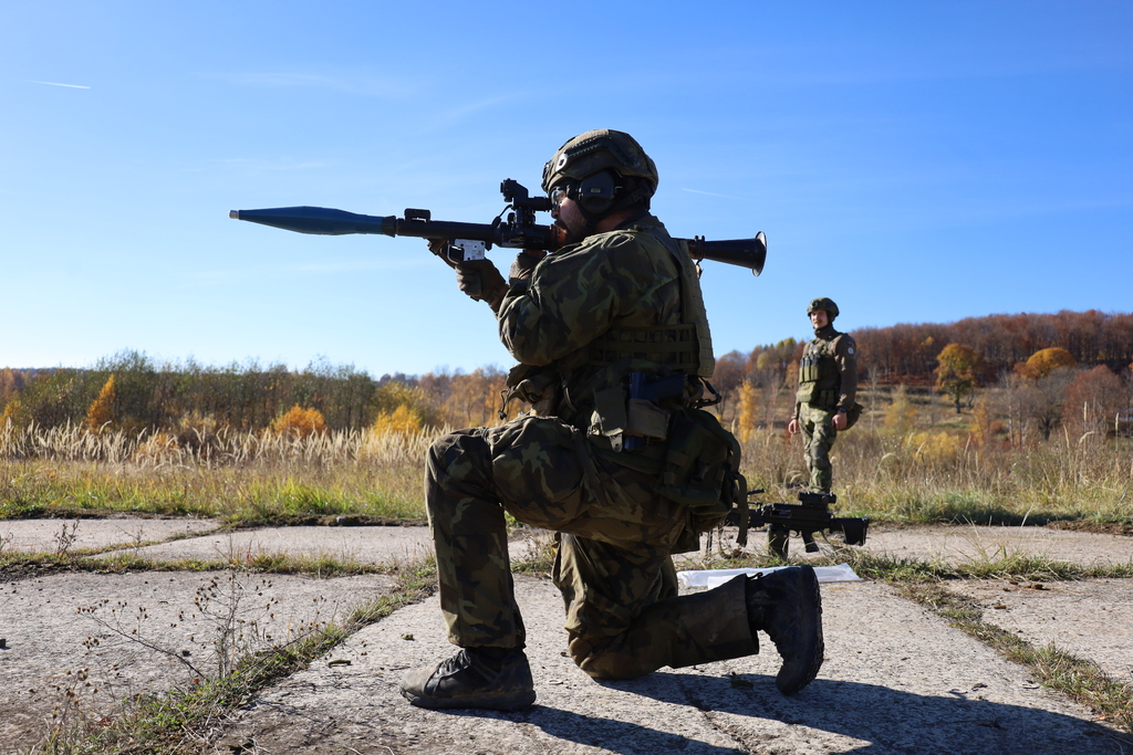 Z činnosti 7. ÚU AČR MN BG SVK