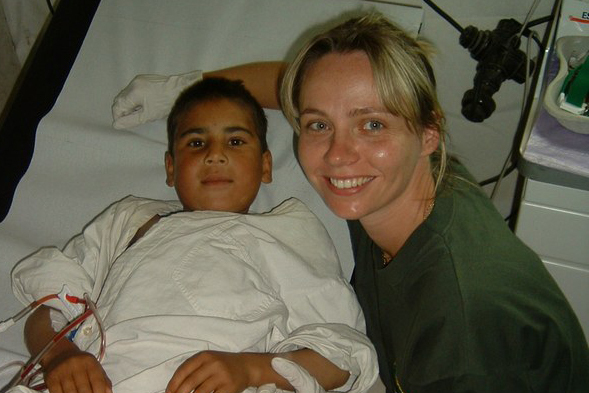 Německá polní nemocnice v roce 2002