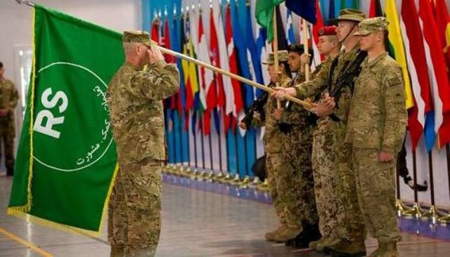 Ze slavnostního ceremoniálu ukončení mise ISAF