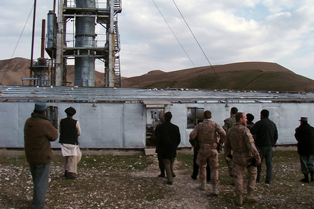 Čeští chemici v rafinériích severu Afghánistánu