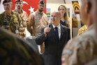 Český velvyslanec v Afghanistánu, pan Miroslav Kosek, přeje mnoho zdaru nadcházejícímu úkolovému uskupení
