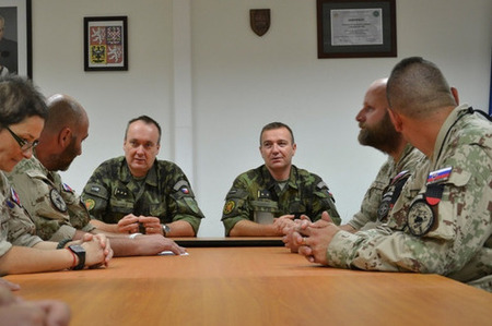 Hranice rozdělují naše státy, nikoliv však naši solidaritu