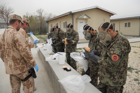 Výcvik vojáků Afghánské národní armády (ANA)