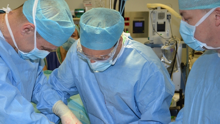 Představujeme: 10. polní chirurgický tým Kábul