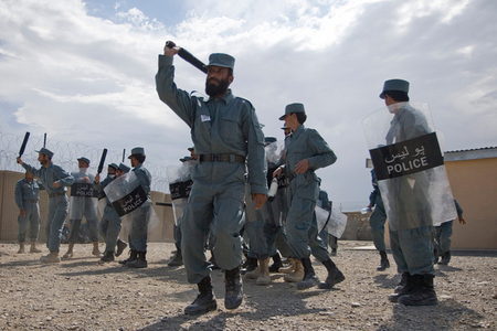 V základním kurzu pro afghánské policisty je třeba hodně trpělivosti