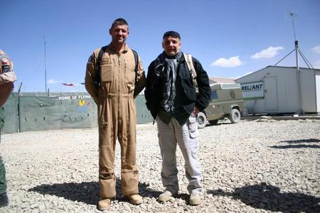 Velvyslanec České republiky v Afghánistánu na základně Šarana (2)