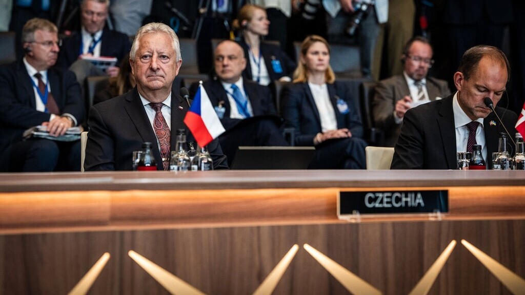 Minister Zůna attended meeting in NATO HQ, discussed European contribution to collective defence