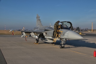 Návrat letounů JAS-39 Gripen z Estonska na domovskou základnu