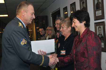 General Picek hands over the award