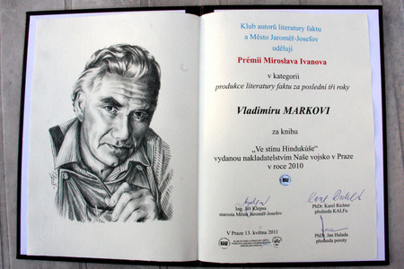 Publikace, kterou napsali čeští vojáci. Službou v náročných podmínkách Afghánistánu