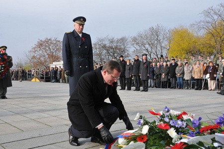 First Deputy Defence Minister Jiri Sedivy and Chief of the General Staff Vlastimil Picek lay a wreath