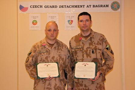 Čeští vojáci v Afghánistánu obdrželi vysoké americké vyznamenání