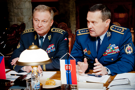 Czechs and Slovaks: Joint acquisition programmes and participation in foreign operations
