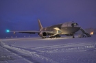  Jako první opustil vzletovou a přistávací dráhu letecké základny Keflavík italský tanker KC-767  
