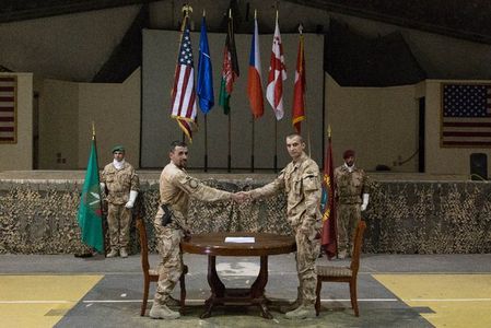 Na Bagrámu proběhlo předání operačního úkolu mezi 7. a 8. strážní rotou