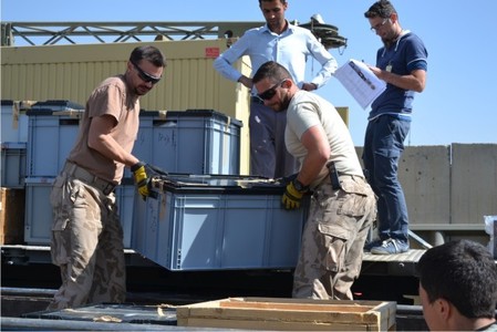 Převzetí artefaktů zástupcem Národního muzea Afghánistánu