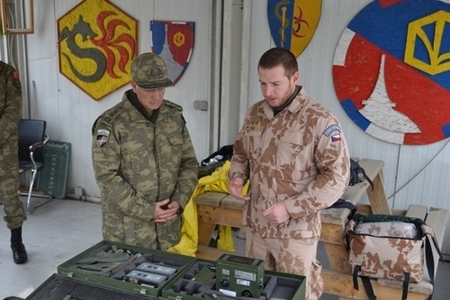 Čeští chemici v Afghánistánu předvedli své schopnosti