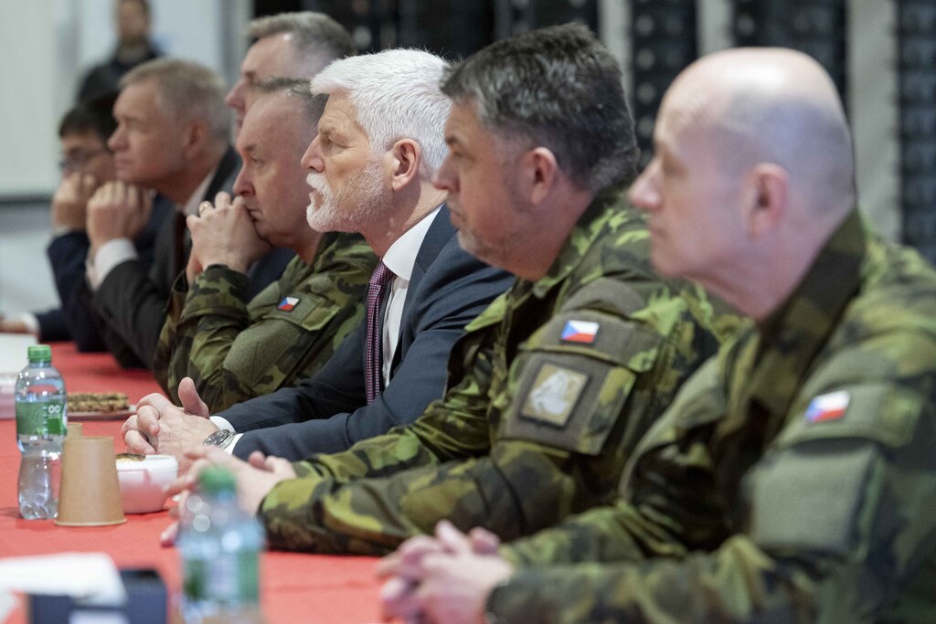 V Lotyšsku navštívil prezident české ženisty, kteří jsou zde ve struktuře kanadského mnohonárodního uskupení.