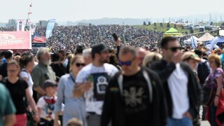 Ilustrační obrázek ke článkuLetiště Čáslav zve na den otevřených dveří, armáda přichystala čtyřhodinový program