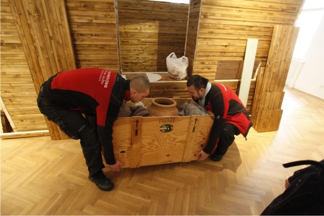 Příprava artefaktů před přepravou